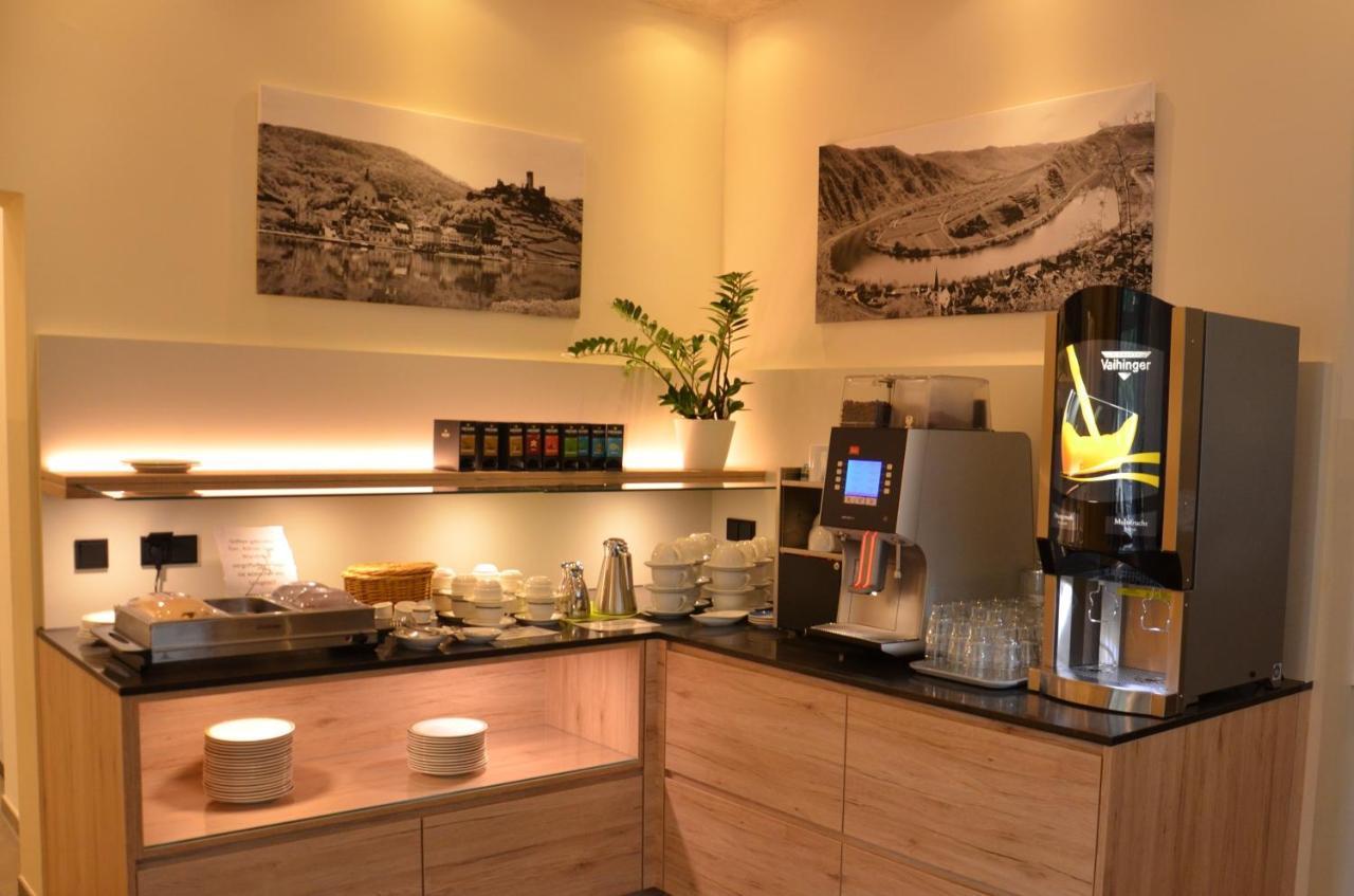 Flair Hotel Am Rosenhuegel - Garni Cochem Bagian luar foto