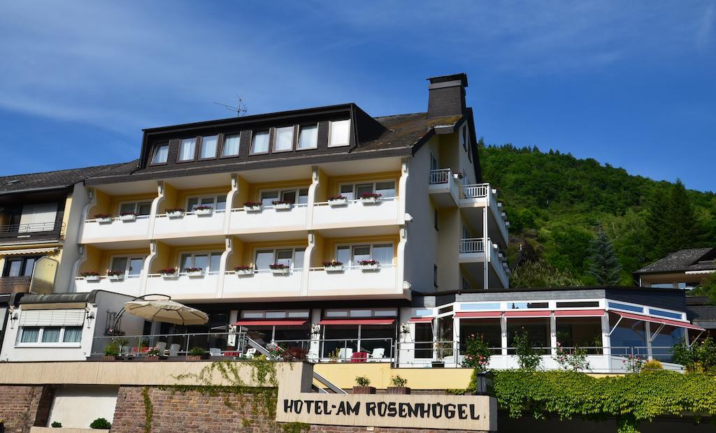 Flair Hotel Am Rosenhuegel - Garni Cochem Bagian luar foto